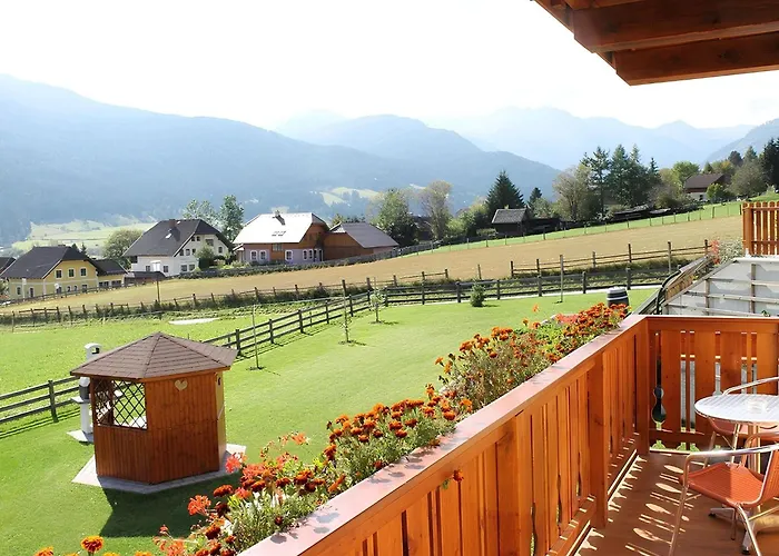 In Lungau Near Lift Appartement *